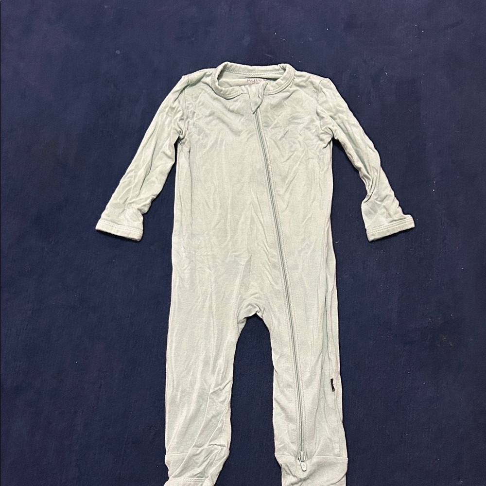 Kyte BABY Soft Gray Kids Footie